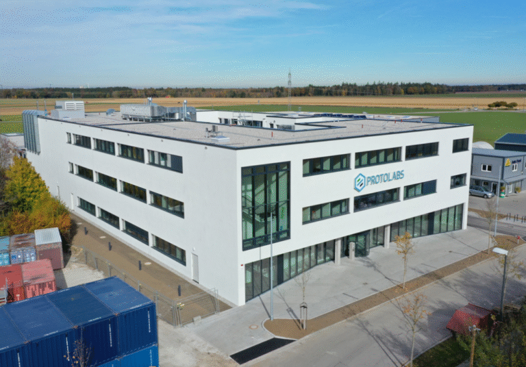 Protolabs Putzbrunn facility 1024x714 JyhnJk