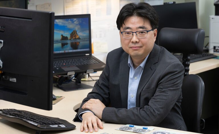 Researchers Use LPBF 3D Printed Component to Improve Bacteria-Based Battery’s Power Output3DPrint.com | Additive Manufacturing Business 14 20231012 SeanChoi01 jwc a8iFbk