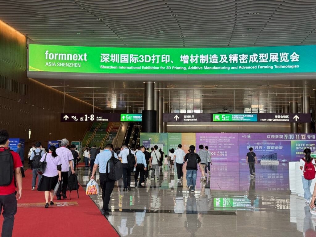 Chinese Trade Association Report Says China is Evolving from “World’s Factory” to “Global Supply Chain Hub”3DPrint.com | Additive Manufacturing Business 2 IMG 1870 Zd2IIa