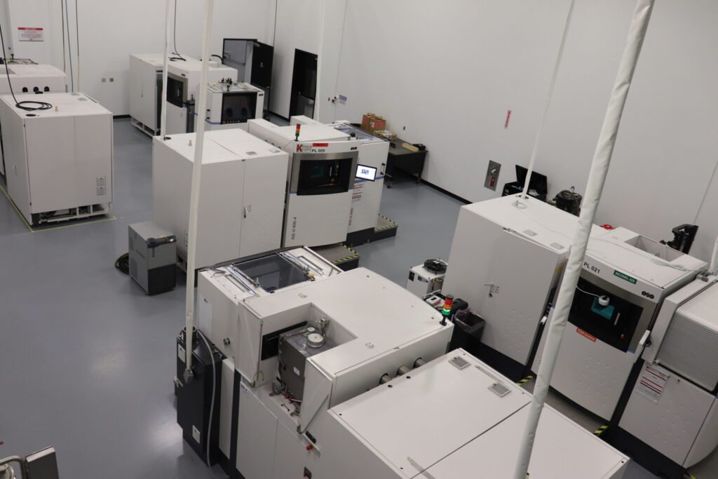 KAMs EOS M400 4 printers scaled aKeM0w