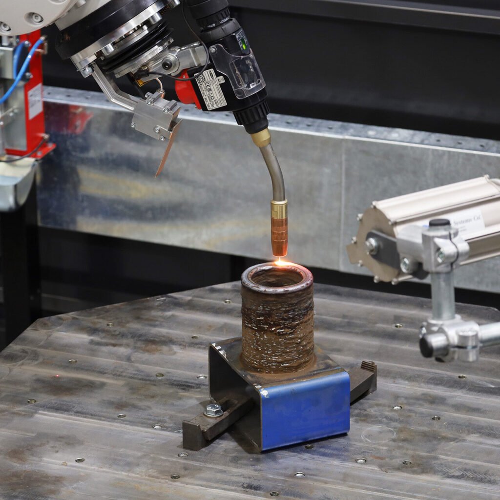 AML3D Lands $3M 3D Printer Deal with Newport News Shipbuilding3DPrint.com | Additive Manufacturing Business 2 IMG 1940 GAQiTV