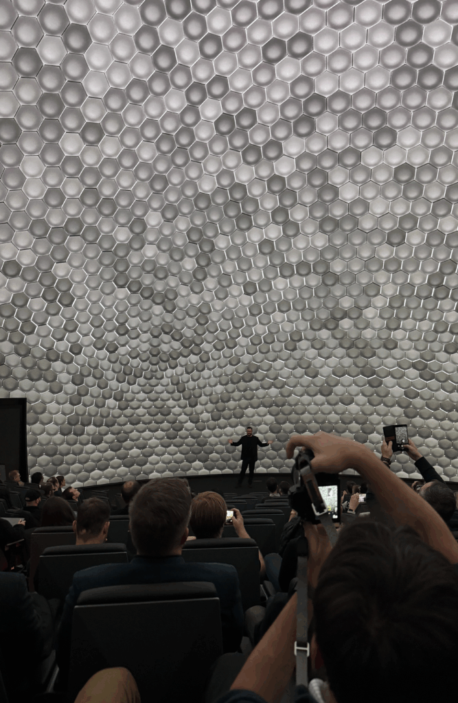 dome2 667x1024 2j3gaU