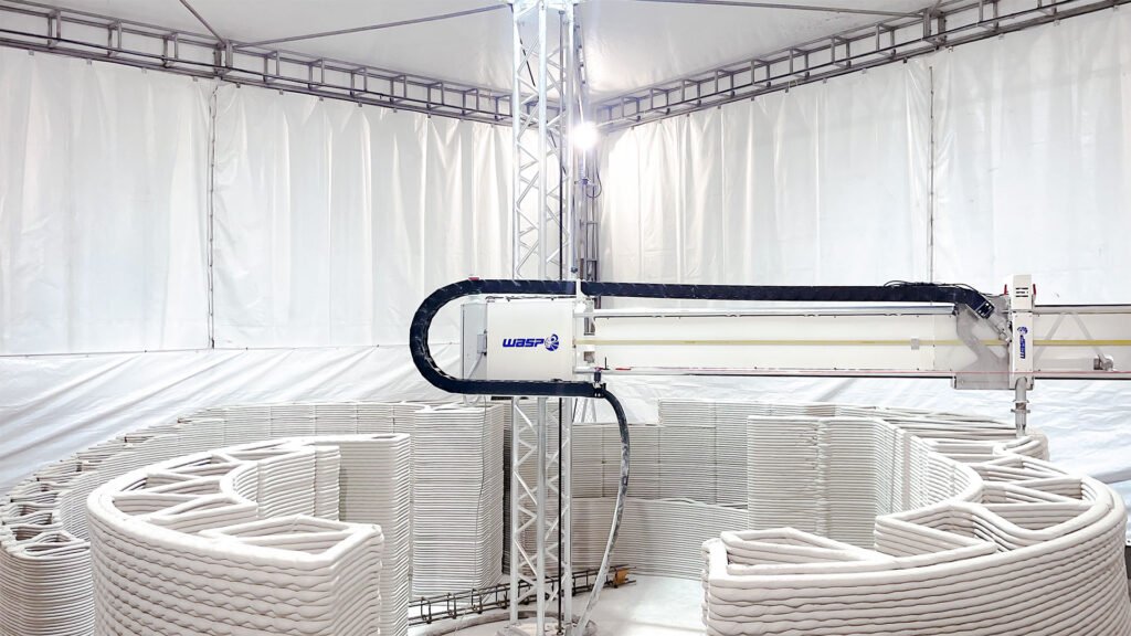 Crane WASP 3D printed construction site Bergamo Airport bcvQEf