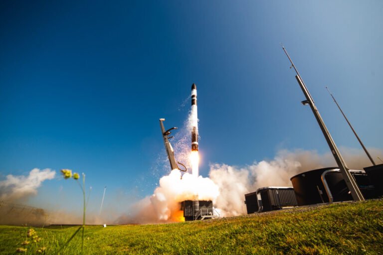Rocket Lab Buys Iridium in $8 Billion Deal, Creating a New SpaceX Rival3DPrint.com | Additive Manufacturing Business 3 54317589039 502174c3f4 o 1024x683 f5mhem