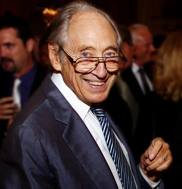 Forty-Five Years After Alvin Toffler Coined “Prosumer,” Could AI and 3D Printing Make It a Reality?3DPrint.com | Additive Manufacturing Business 2 AlvinToffler2010 634660 diU69i