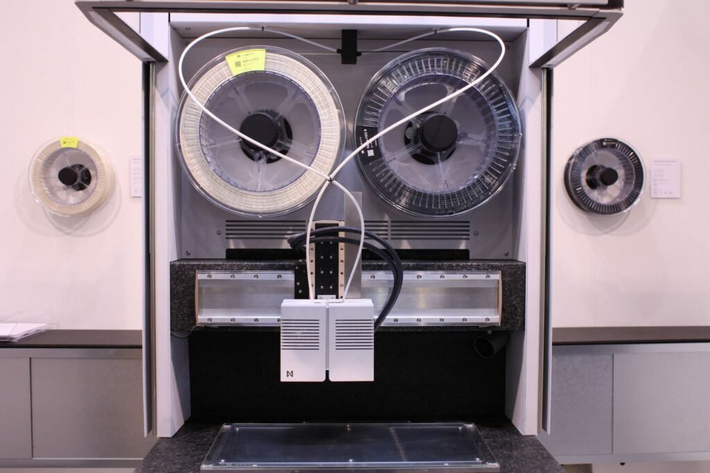 Pusan National University & ORNL Develop Elastomeric Liquid Crystal Actuators3DPrint.com | Additive Manufacturing Business 2 NE01 Formnet PrintingArea scaled 1 1024x683 y6cNU8